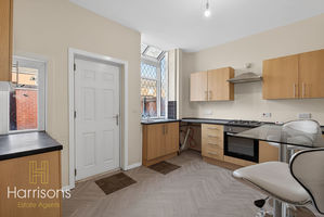 Photo 16- click for photo gallery